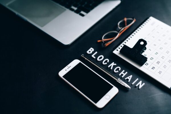 Desarrollo en Blockchain EVM-Compatible
